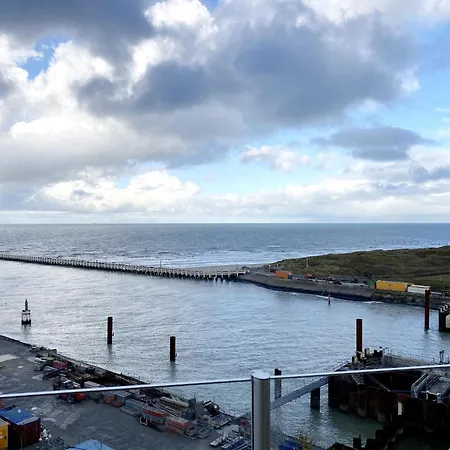 Apartment In With Sea Views, Cleaning Included