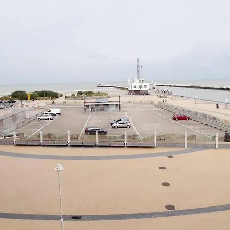 In With Sea Views, Cleaning Included * Nieuwpoort