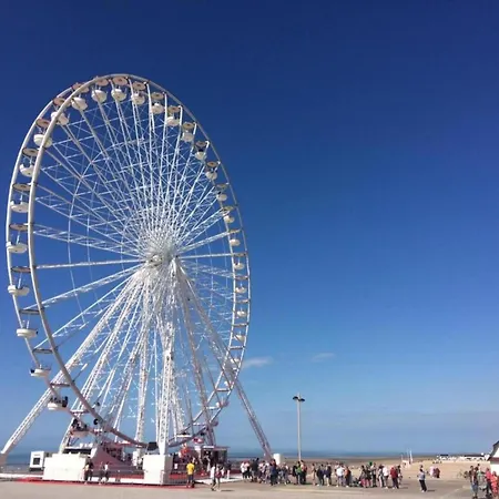 Apartment In With Sea Views, Cleaning Included Nieuwpoort